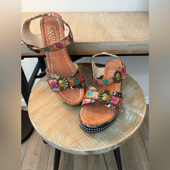 L’Artiste Shoes - Colorful Floral Wedge Sandals